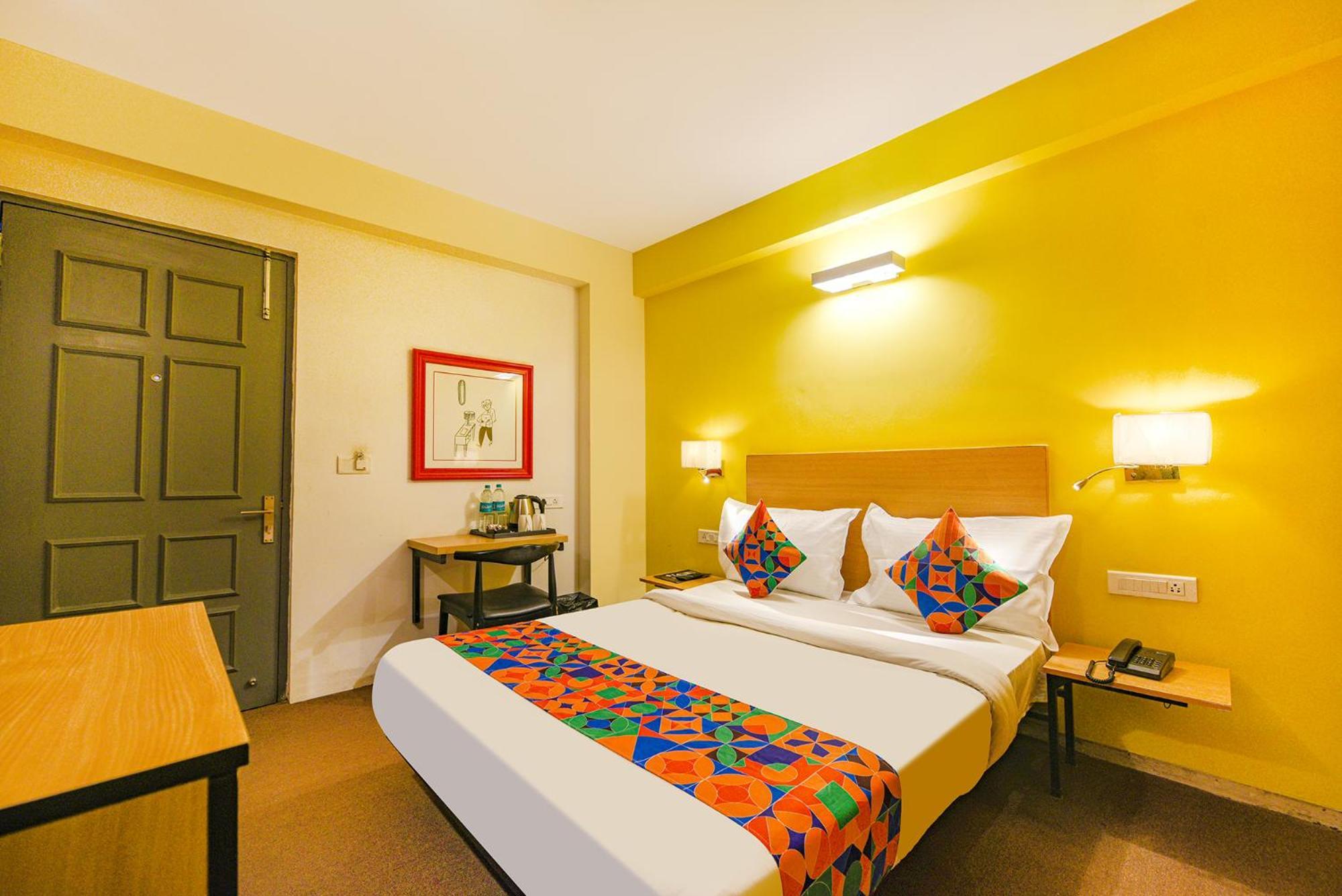 Fabhotel Old Meple Leaf Γκουργκάον Εξωτερικό φωτογραφία