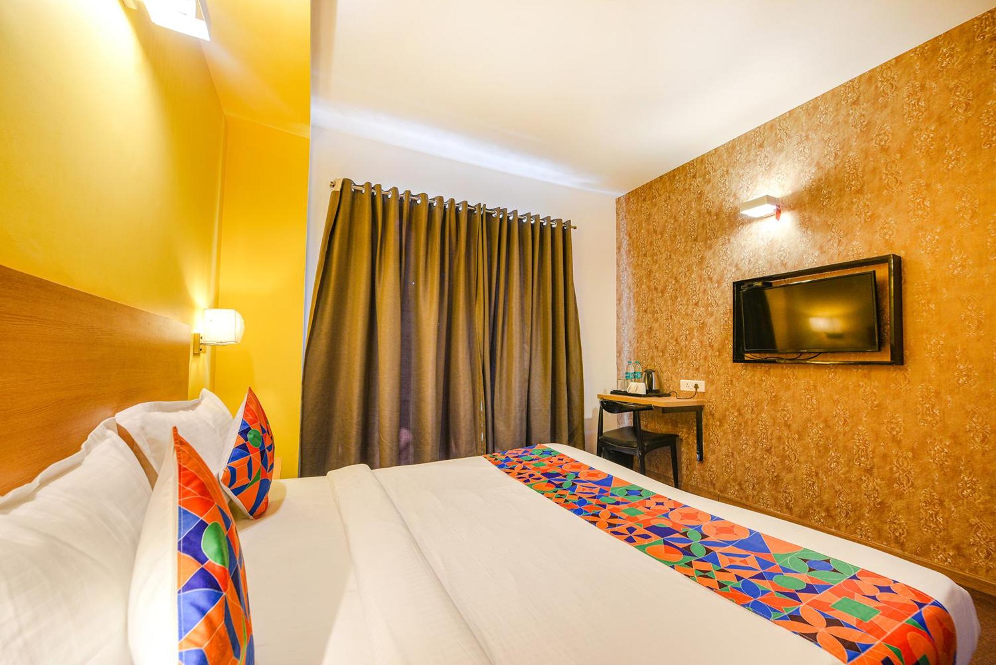 Fabhotel Old Meple Leaf Γκουργκάον Εξωτερικό φωτογραφία