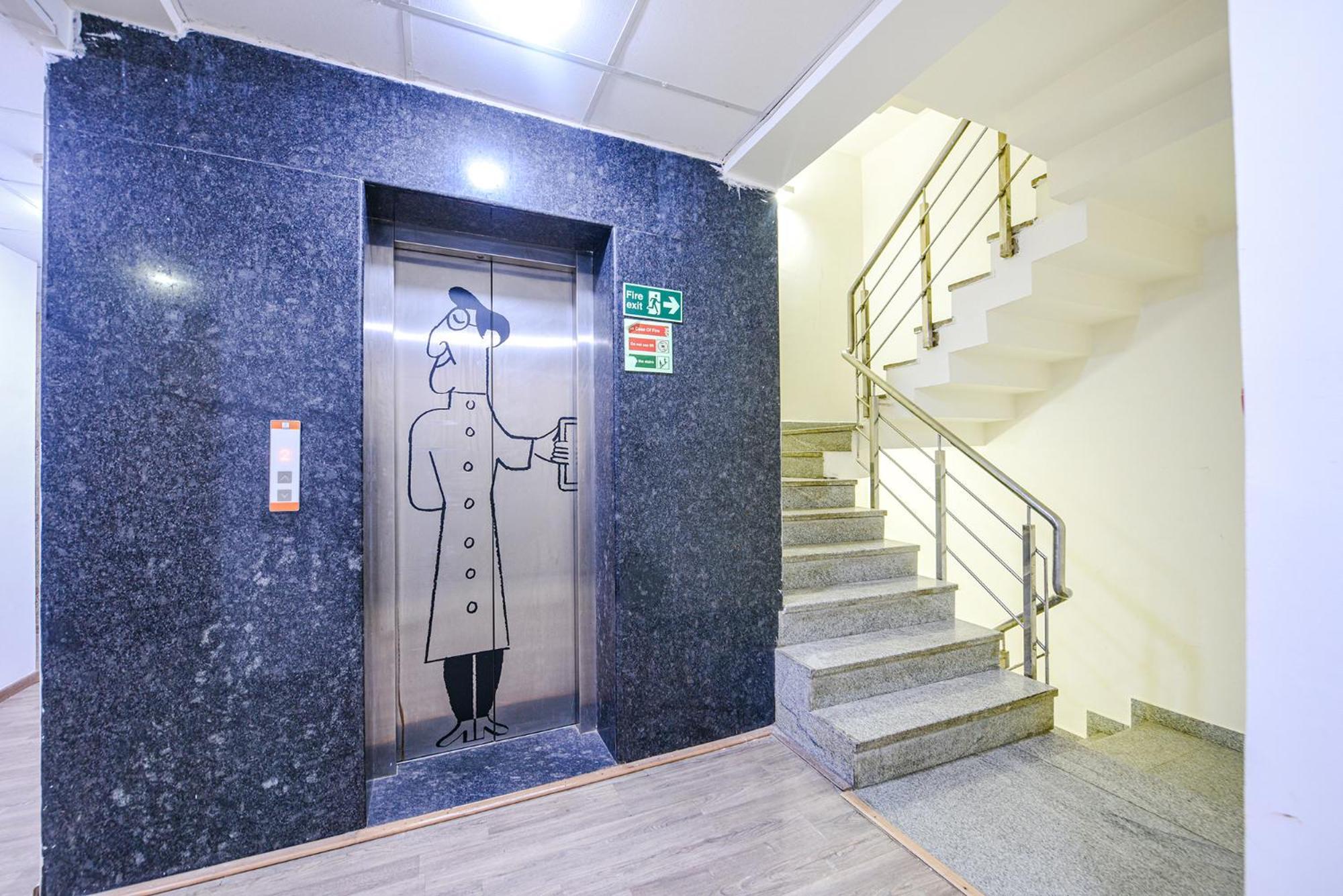 Fabhotel Old Meple Leaf Γκουργκάον Εξωτερικό φωτογραφία