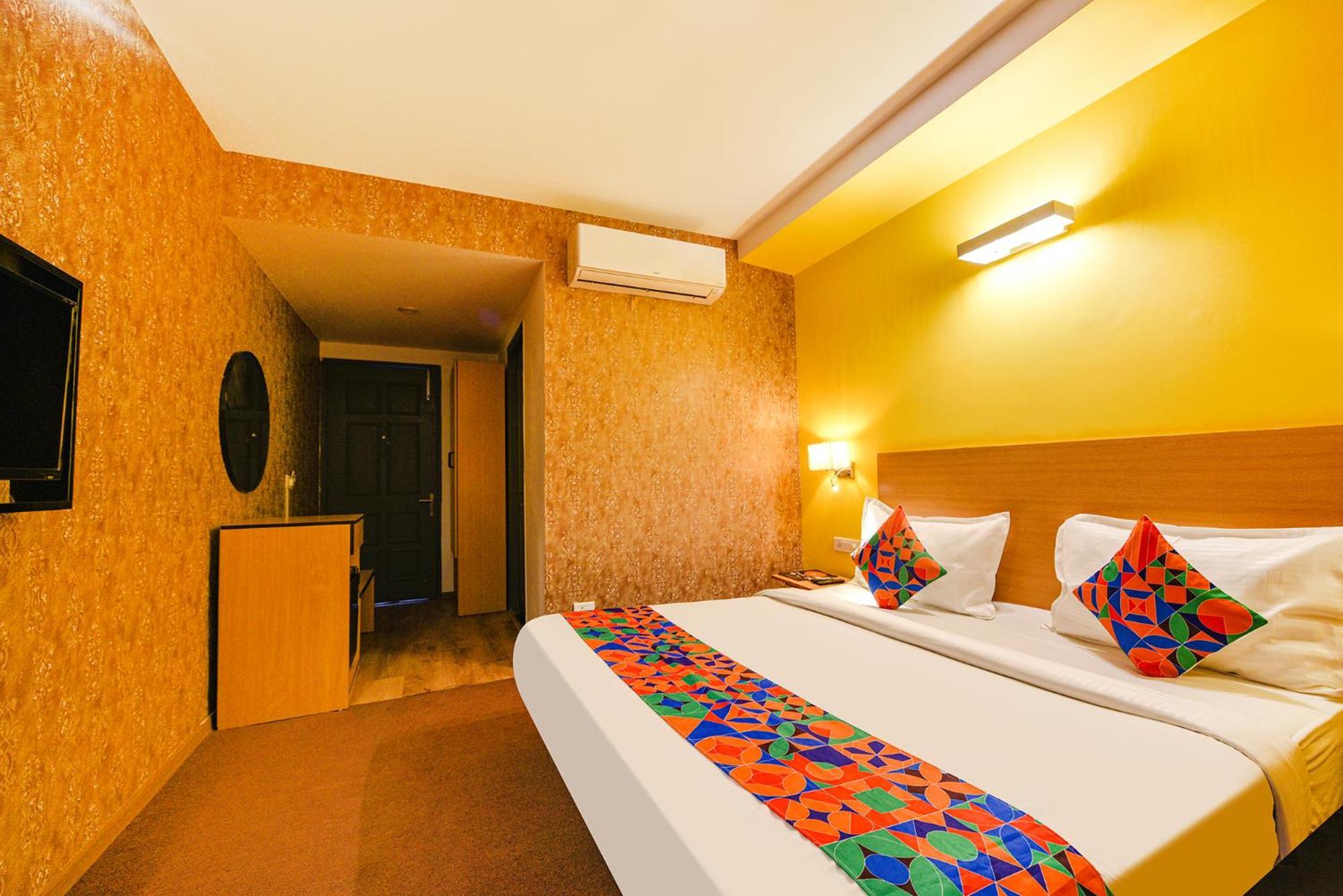 Fabhotel Old Meple Leaf Γκουργκάον Εξωτερικό φωτογραφία